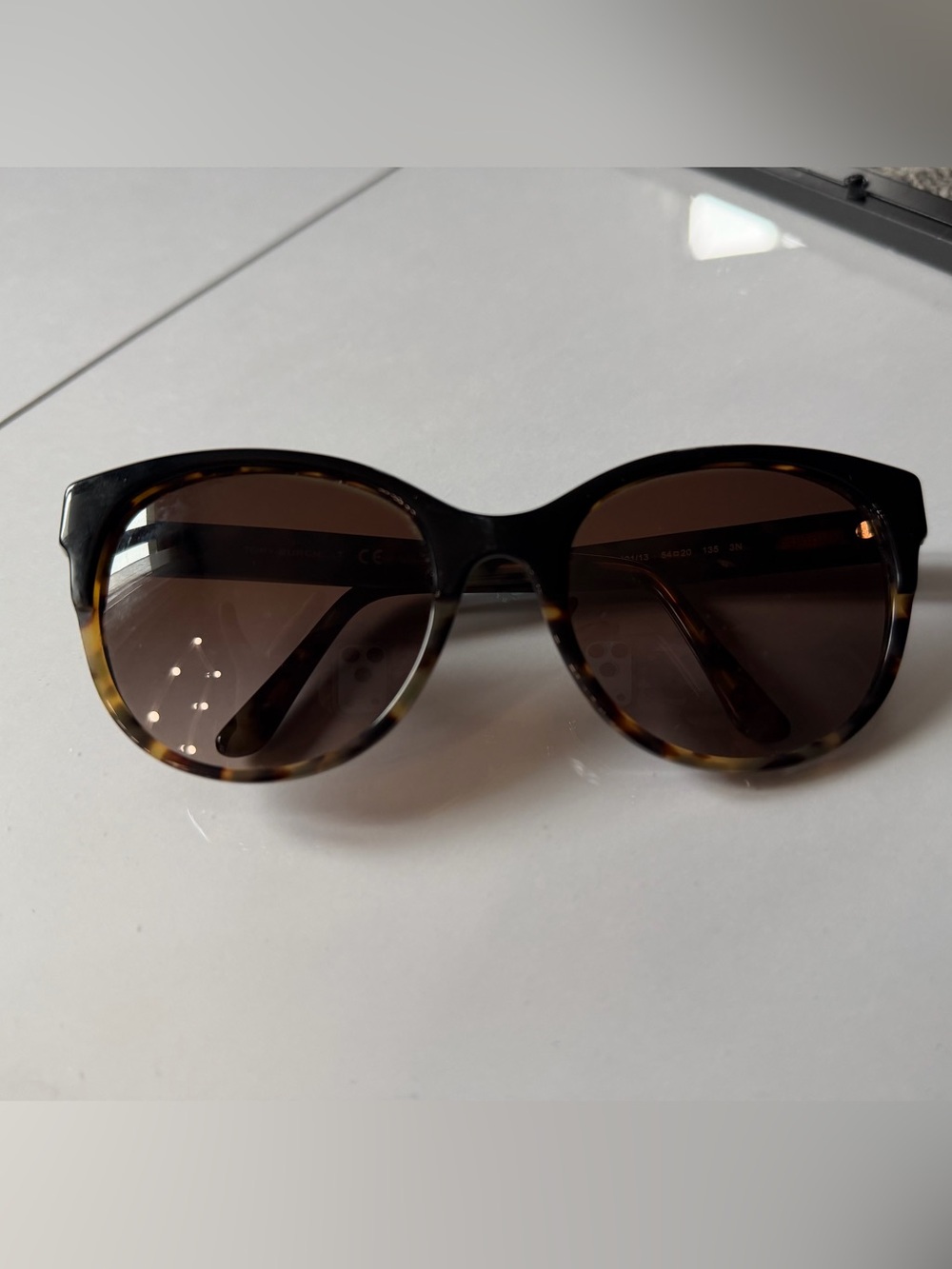Tortoiseshell Round Sunglasses - Brown Lenses
